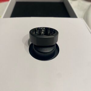Oura Ring Gen 3 Heritage Stealth Size 8